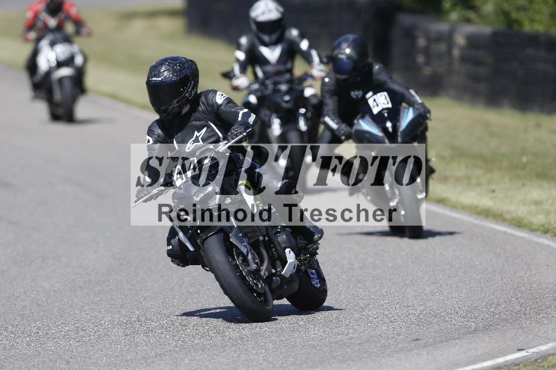/15 22.05.2026  Plüss Moto Sport  Discover the Bike ADR /Gruppe gruen - Bike 1/43
